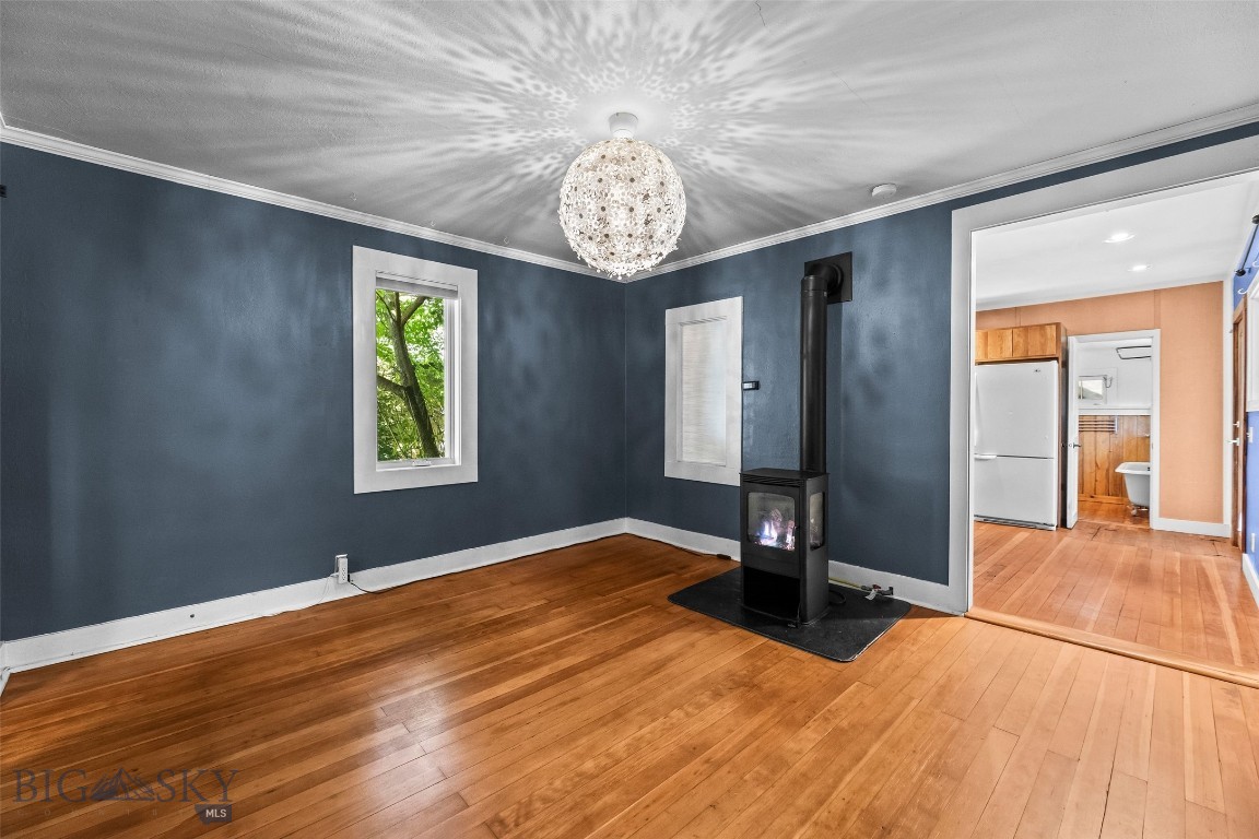 809 E Davis Street Property Photo 7