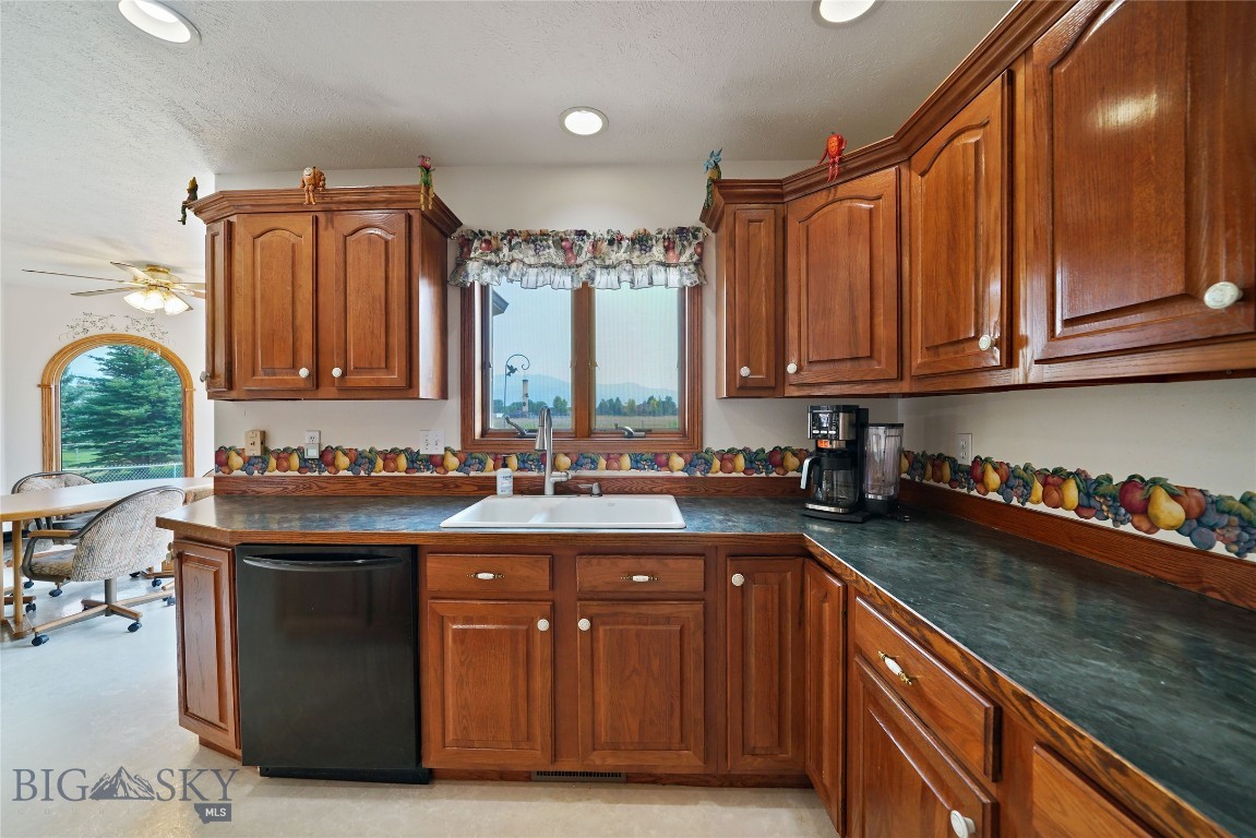 88 Kirsha Lane Property Photo 4