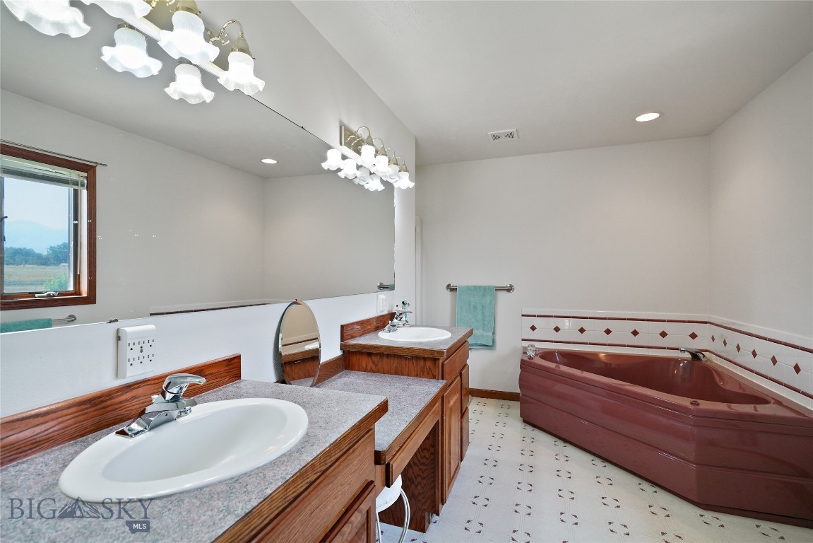 88 Kirsha Lane Property Photo 30