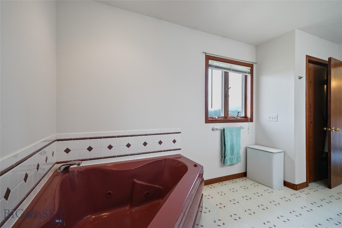88 Kirsha Lane Property Photo 31