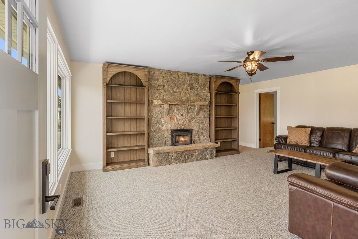 10 Lake Property Photo 52