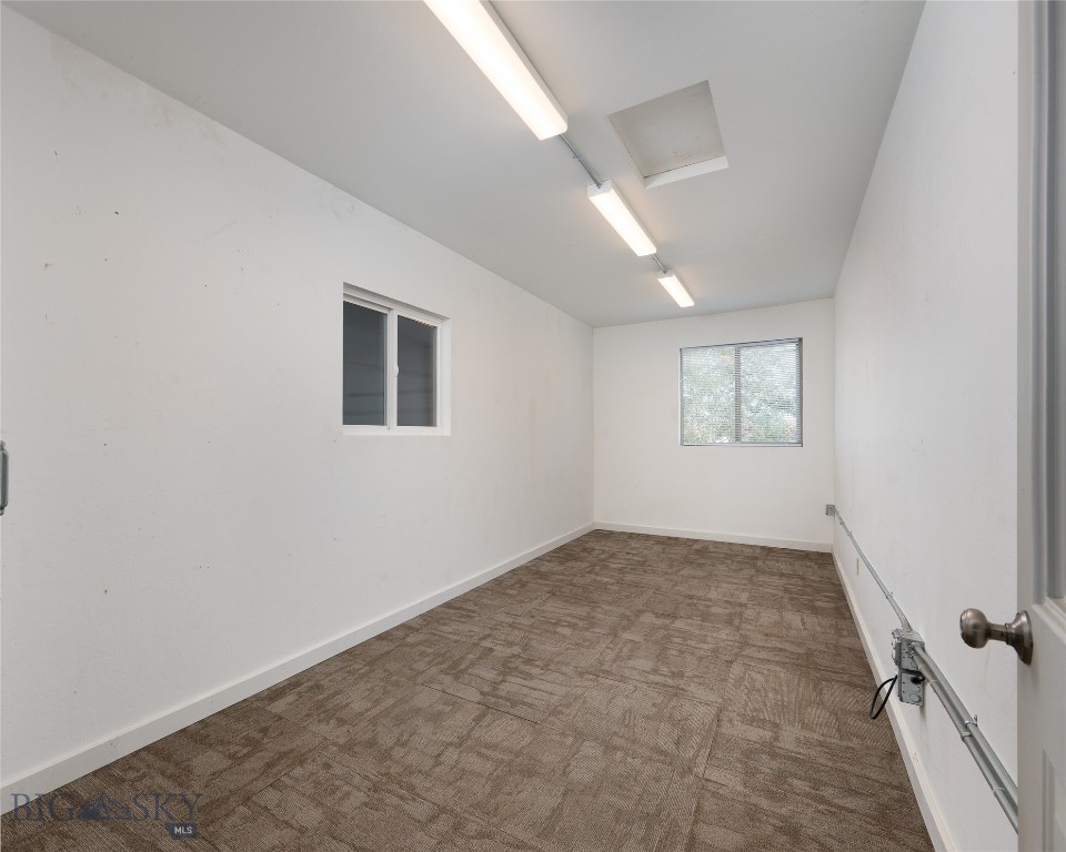 211 Jetway Drive D Property Photo 5