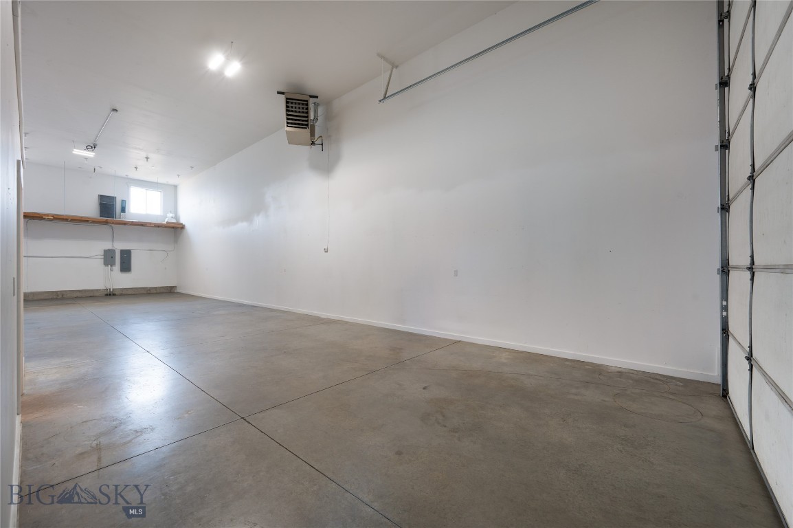 211 Jetway Drive D Property Photo 15