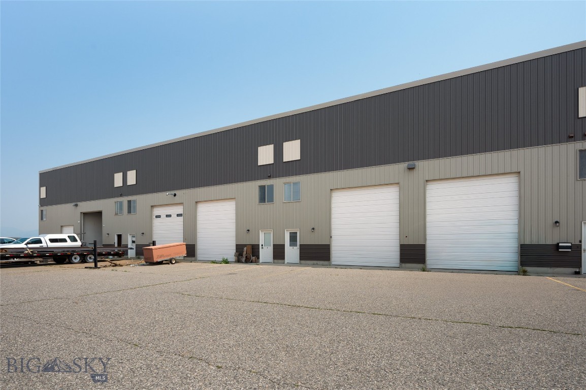 211 Jetway Drive D Property Photo 18