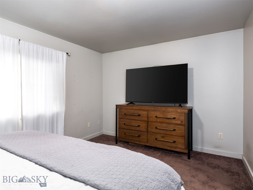 941 Saxon Way A Property Photo 17