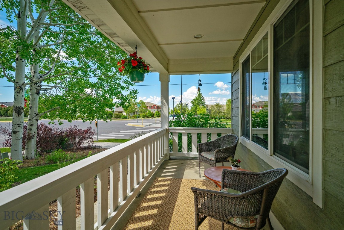 1234 Hunters Way Property Photo 3