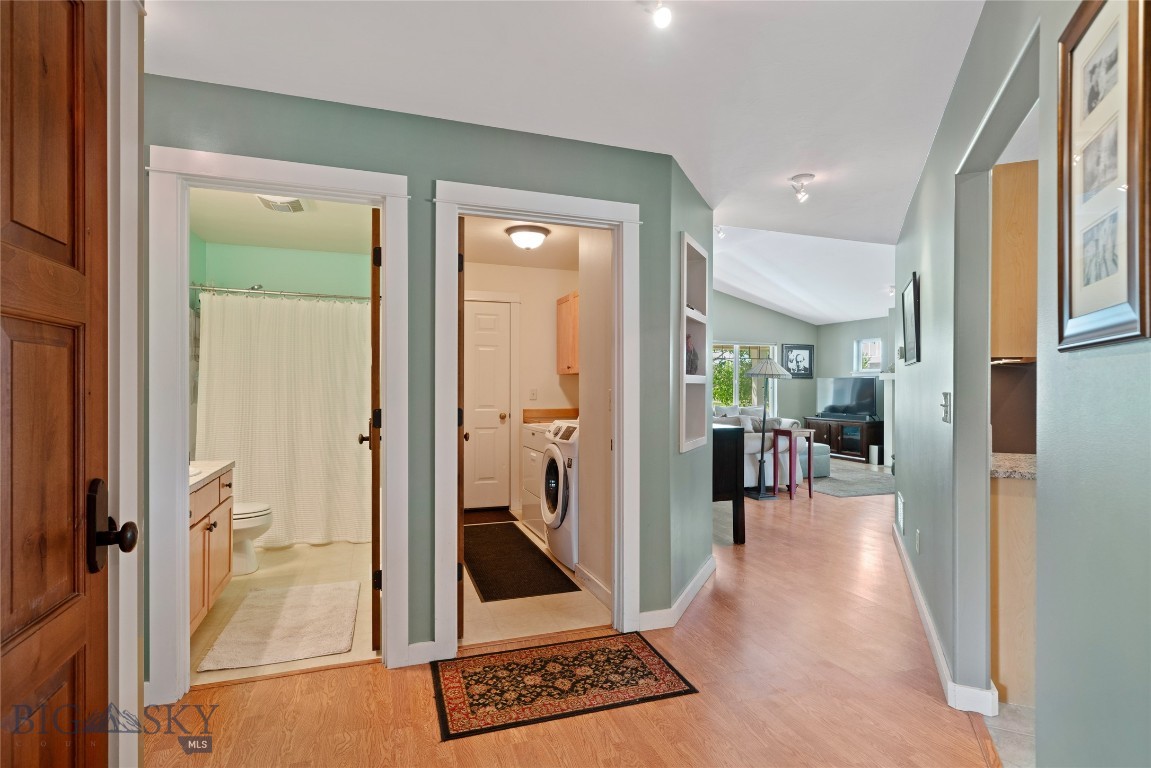 1234 Hunters Way Property Photo 21