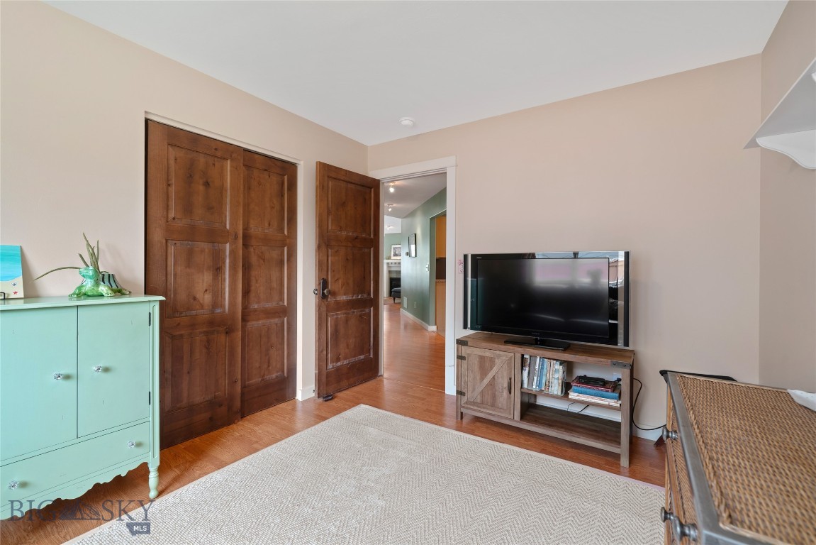 1234 Hunters Way Property Photo 32
