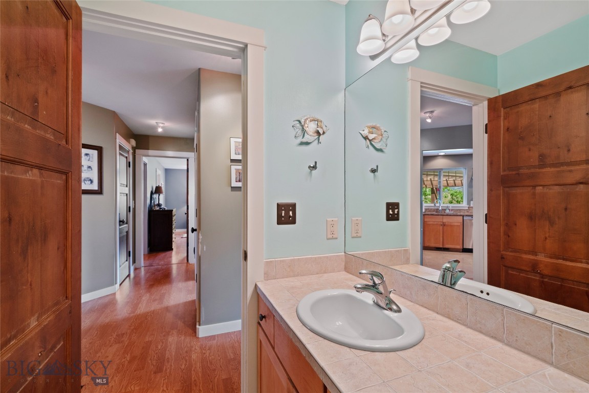 1234 Hunters Way Property Photo 37
