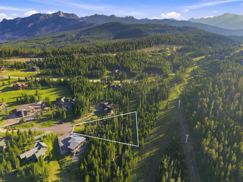 40 Swift Bear Property Photo 9