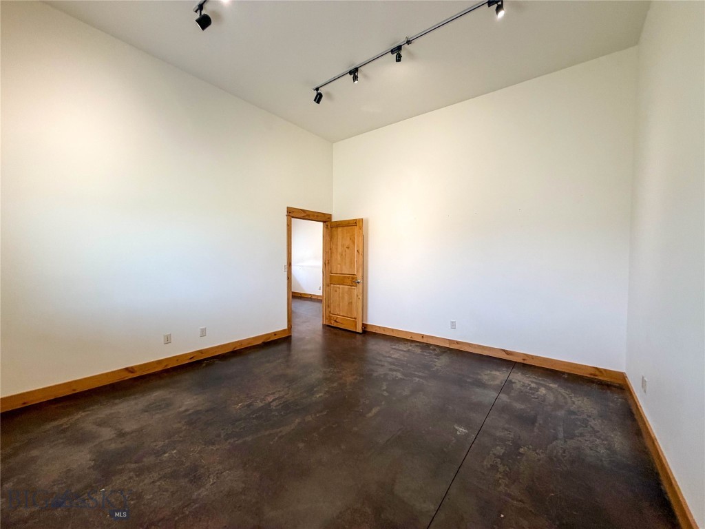 109 Kendall Court Property Photo 10