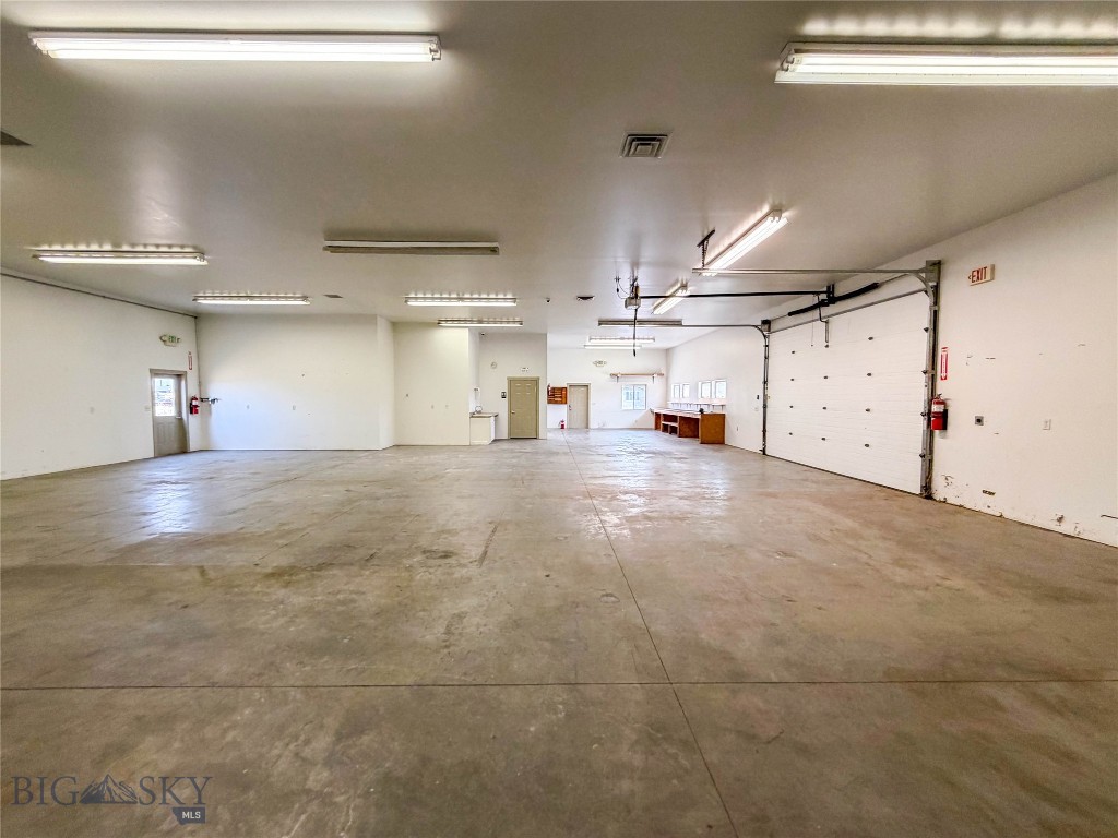 109 Kendall Court Property Photo 23