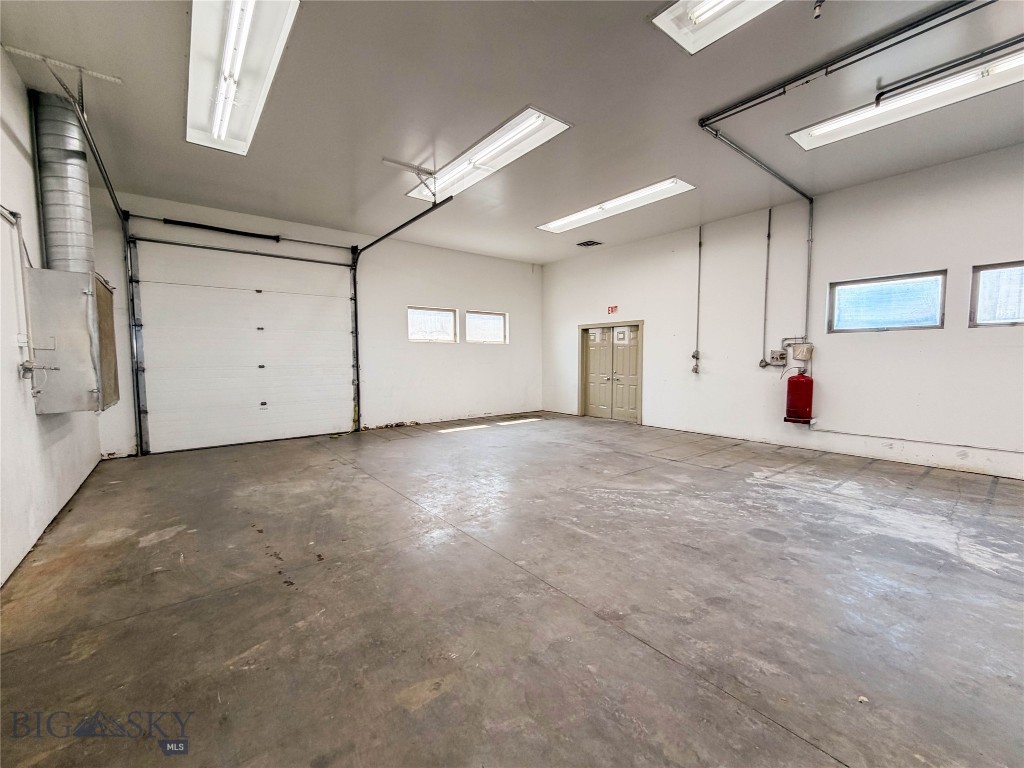 109 Kendall Court Property Photo 27