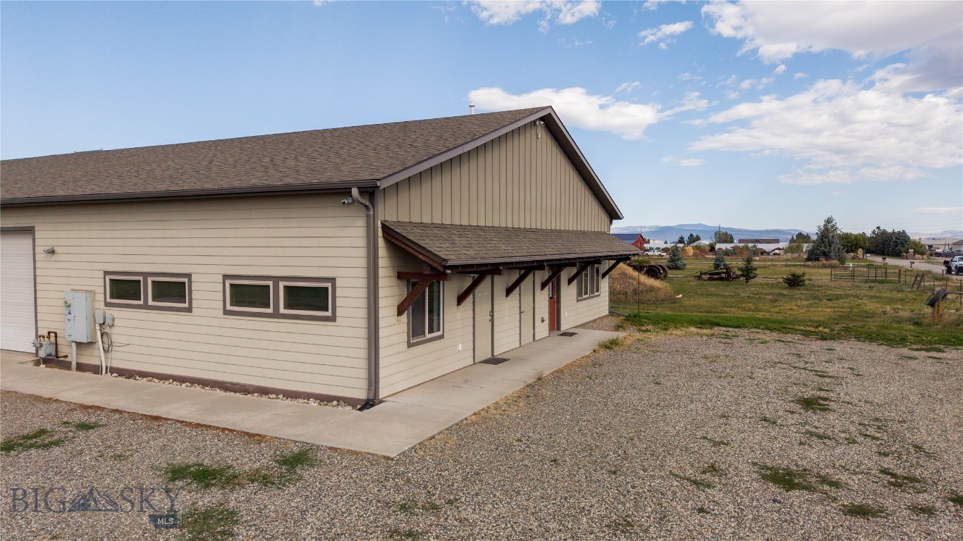 109 Kendall Court Property Photo 33