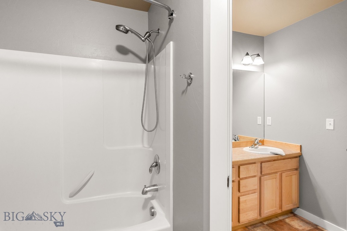 1509 Tempest Court Property Photo 49