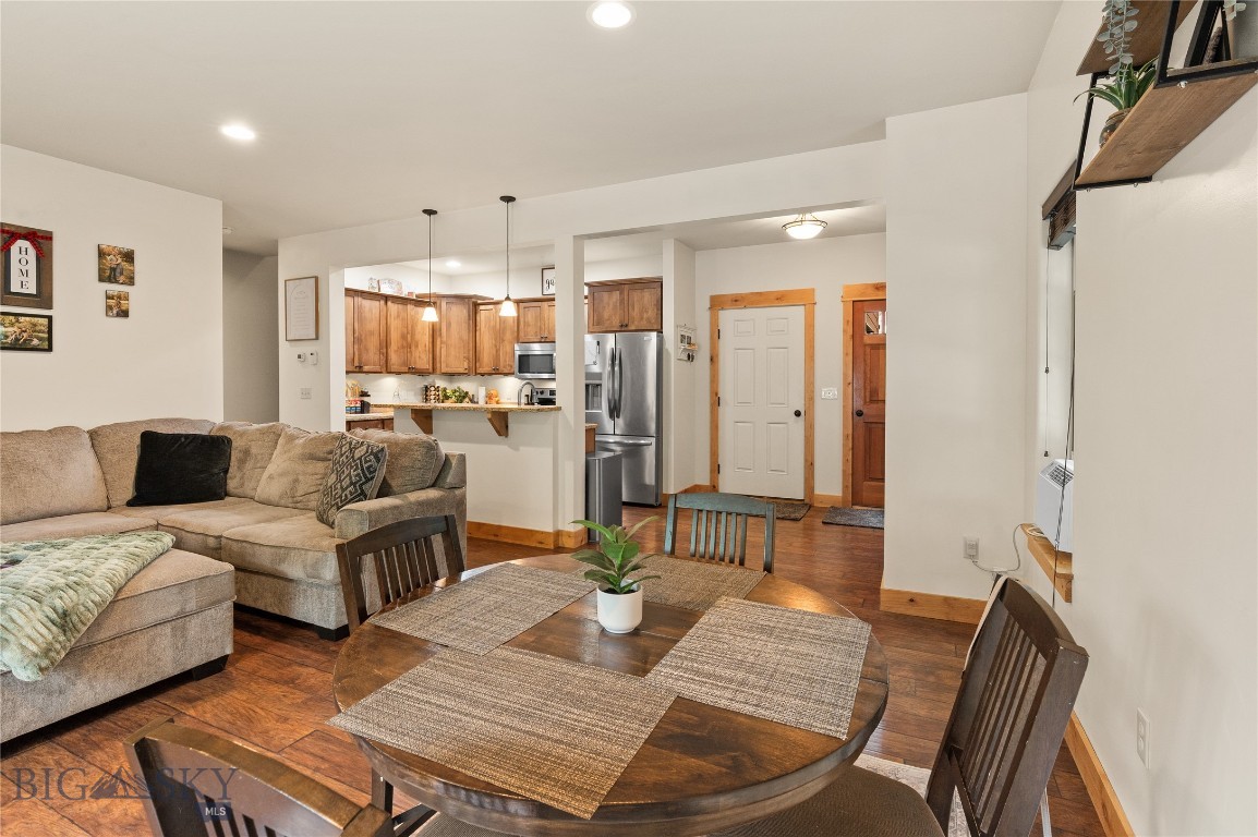 3091 Fen Way D Property Photo 11