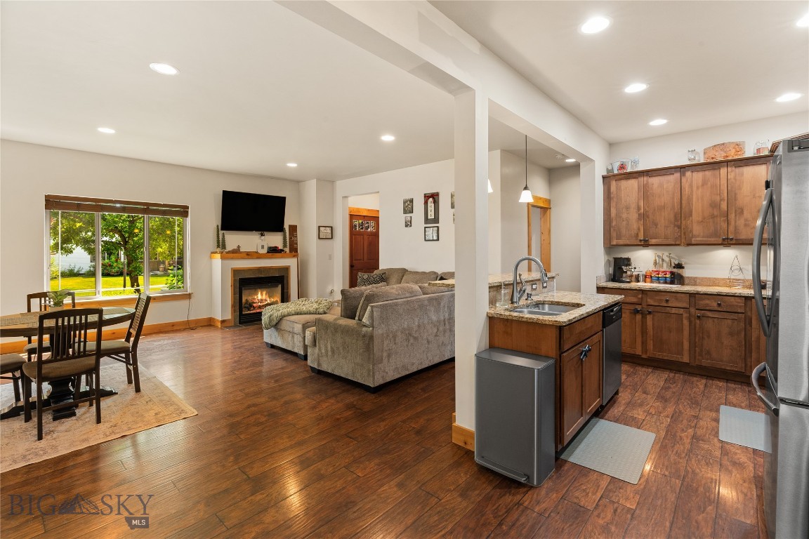 3091 Fen Way D Property Photo 21