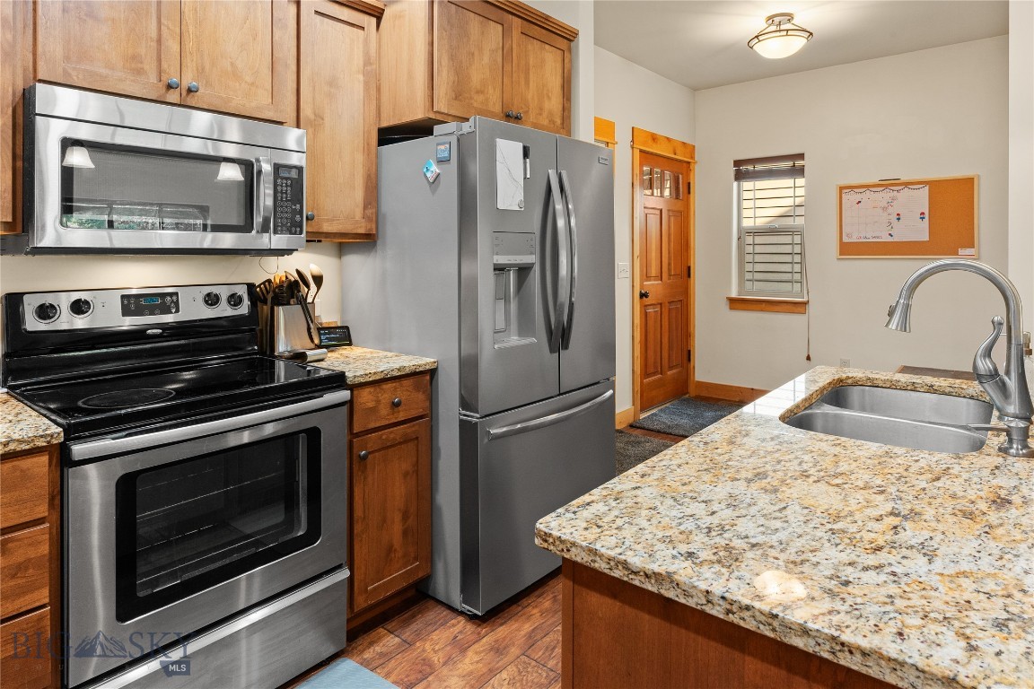3091 Fen Way D Property Photo 25