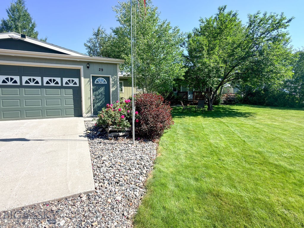 29 Angus Drive Property Photo 5