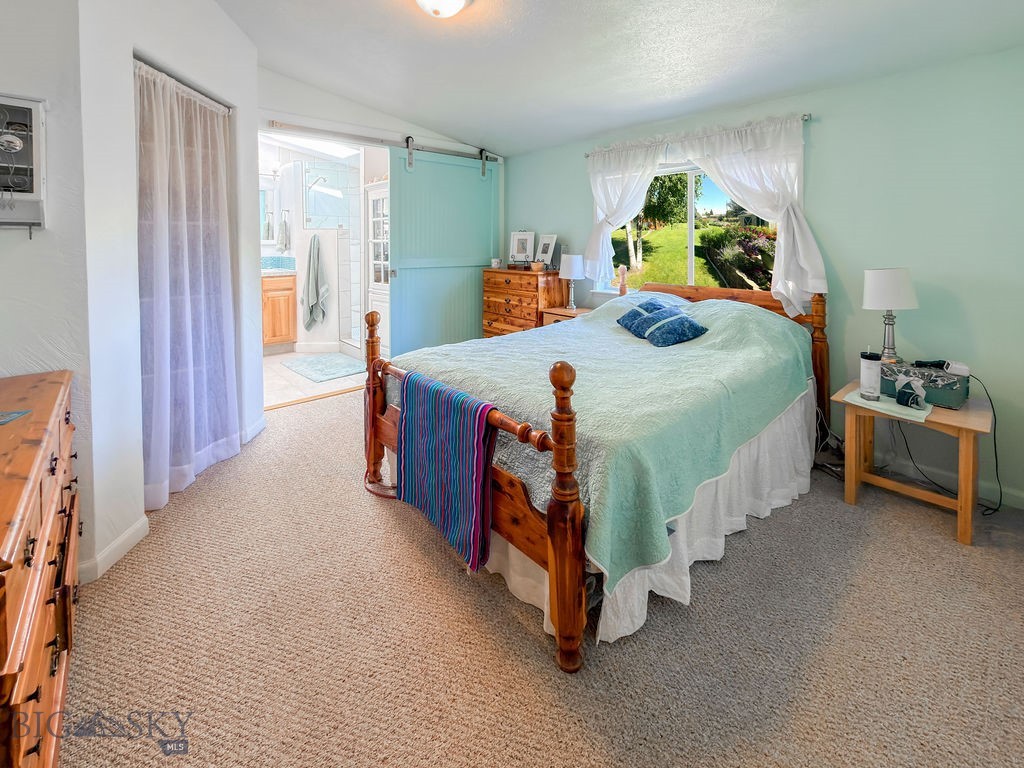 29 Angus Drive Property Photo 22