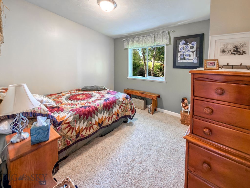 29 Angus Drive Property Photo 34