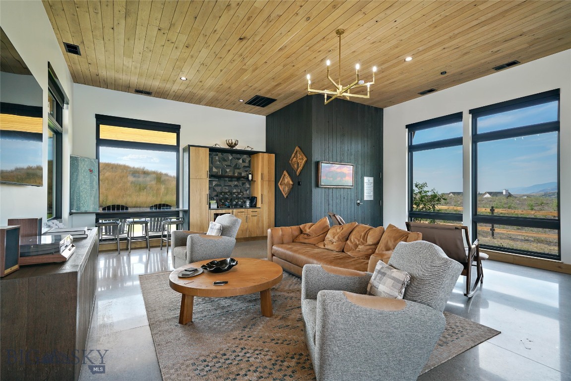 260 Boreal Way Property Photo 14