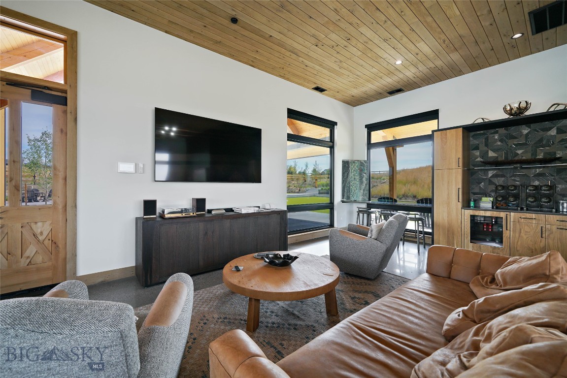260 Boreal Way Property Photo 16