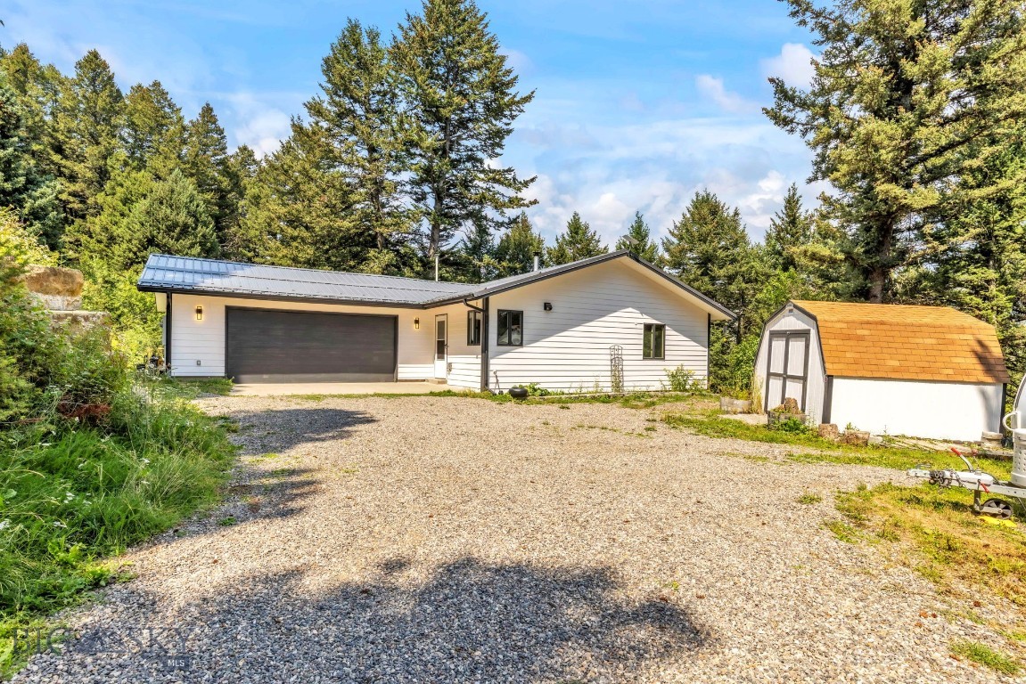 80 Lake Drive Property Photo 4