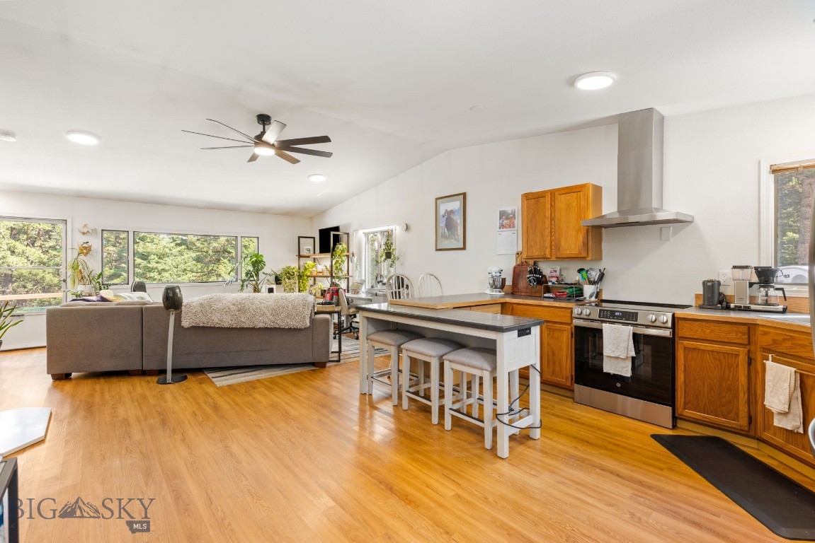 80 Lake Drive Property Photo 11