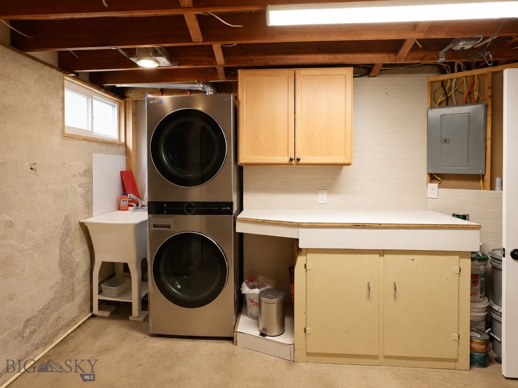 117 W 7th Avenue W Property Photo 39