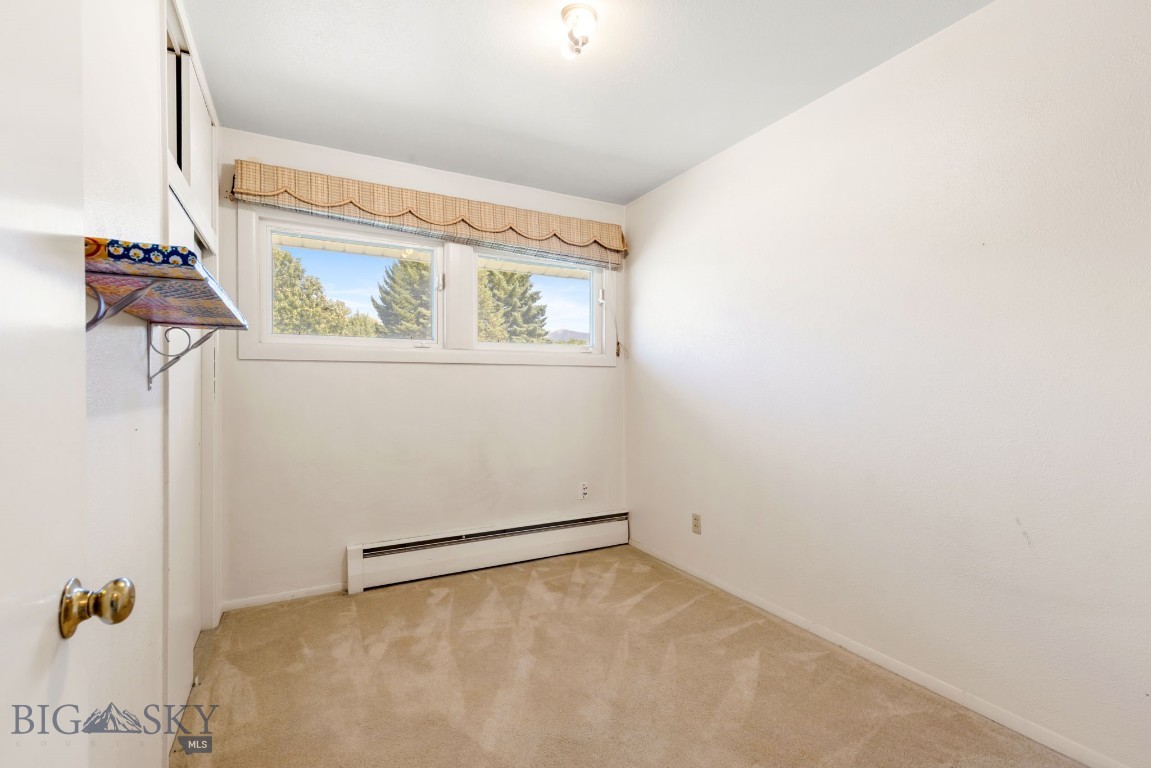 604 Robin Ln Property Photo 17