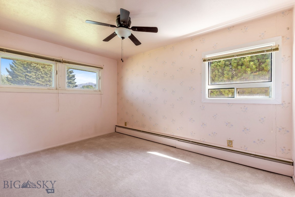 604 Robin Ln Property Photo 19