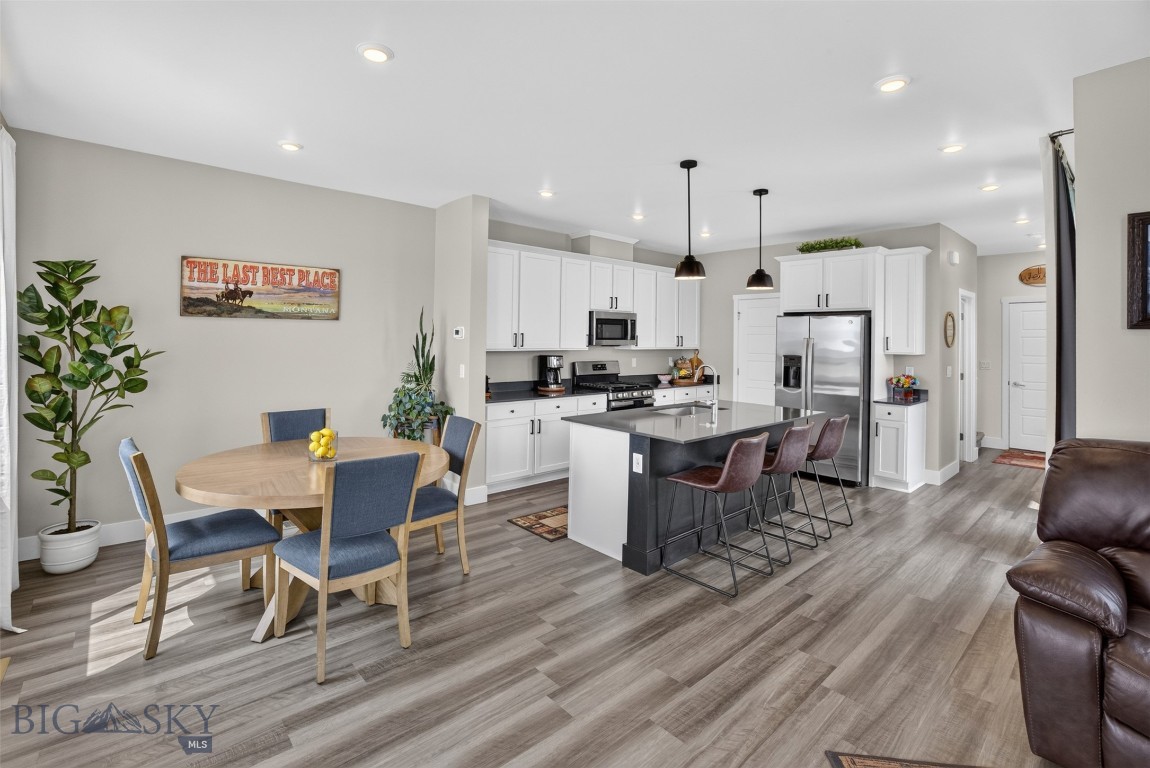 4803 Harvest Parkway Property Photo 10