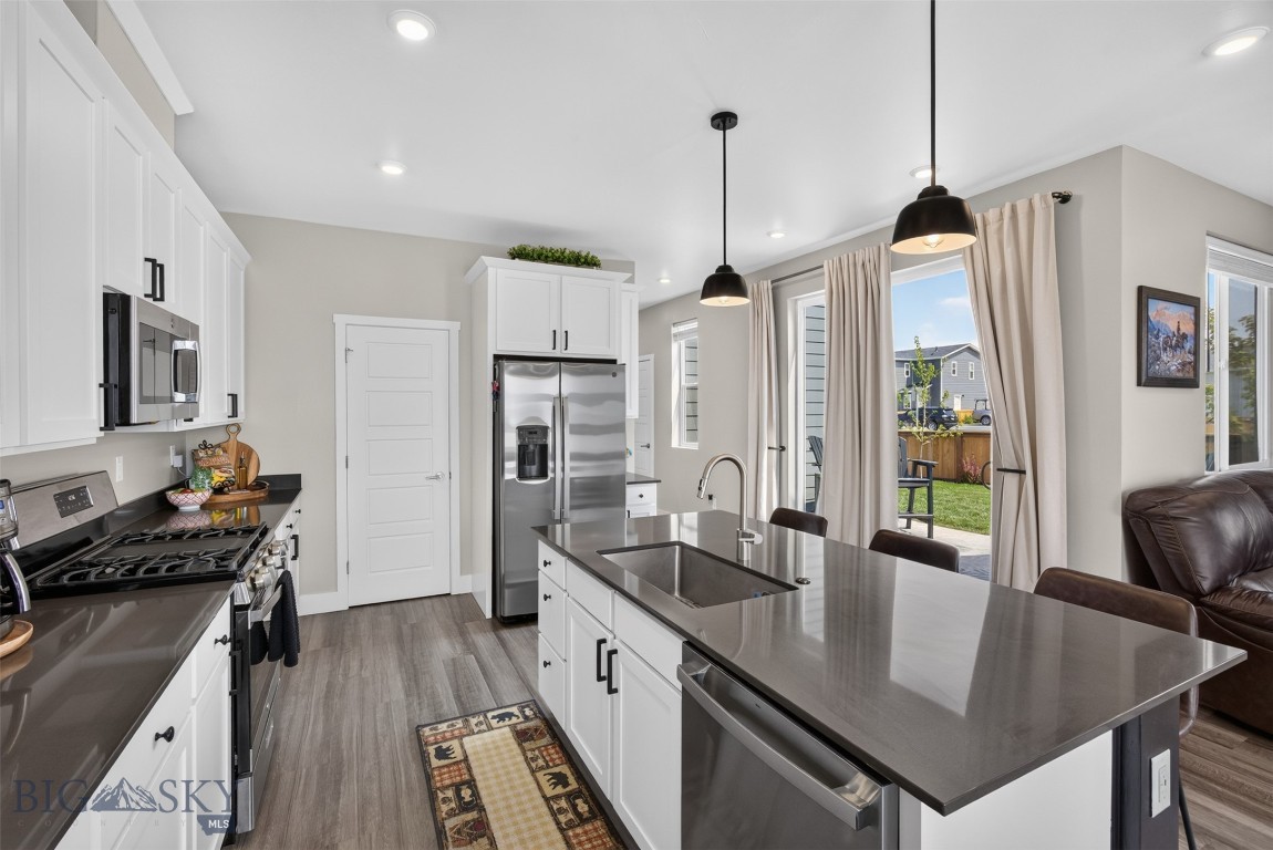 4803 Harvest Parkway Property Photo 17