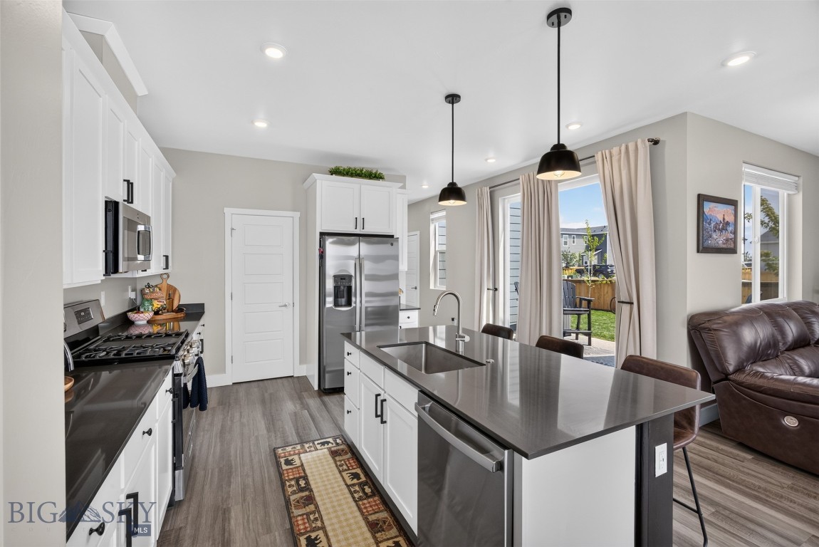 4803 Harvest Parkway Property Photo 18