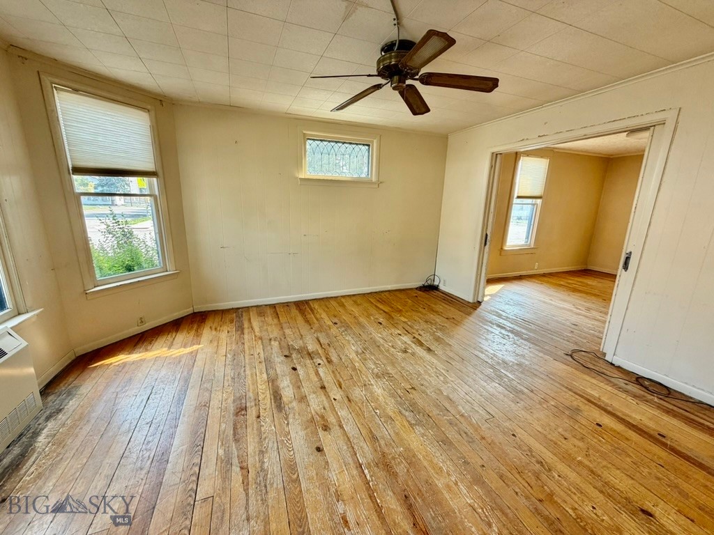 4 S Atlantic Street Property Photo 7