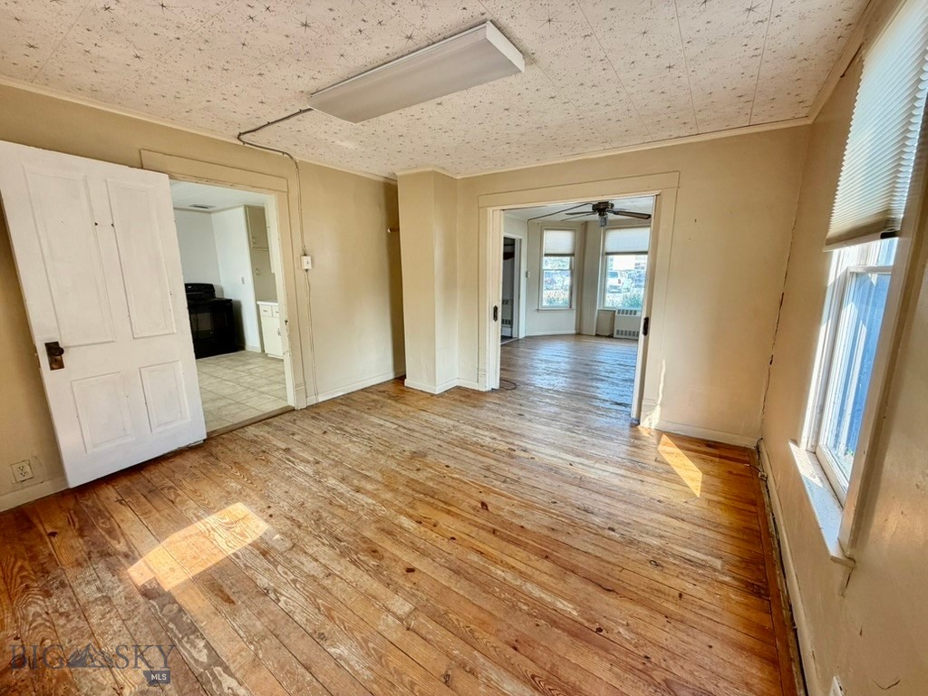 4 S Atlantic Street Property Photo 10