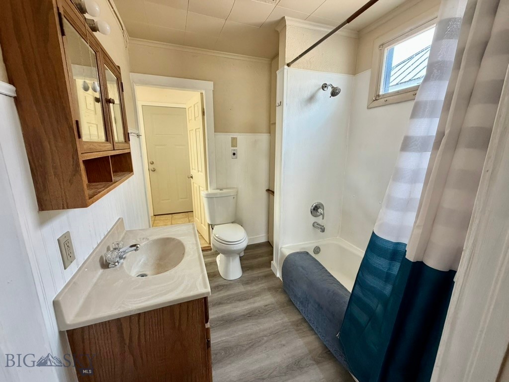 4 S Atlantic Street Property Photo 17