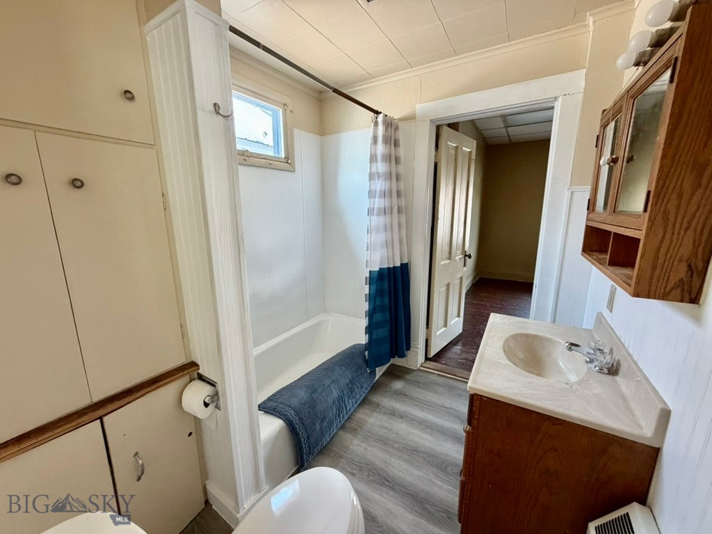 4 S Atlantic Street Property Photo 18