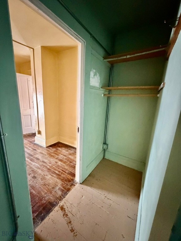 4 S Atlantic Street Property Photo 36