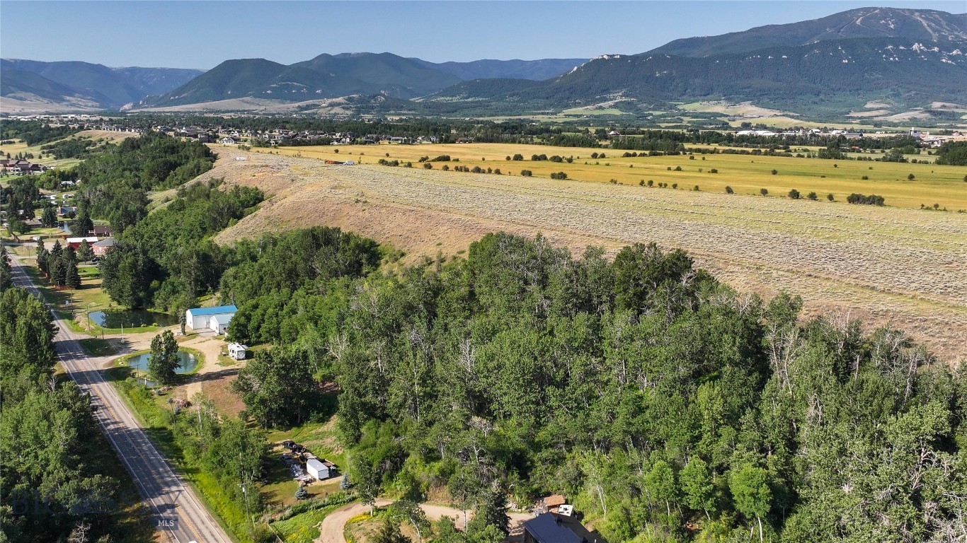 7209 Us Highway 212 Property Photo 7