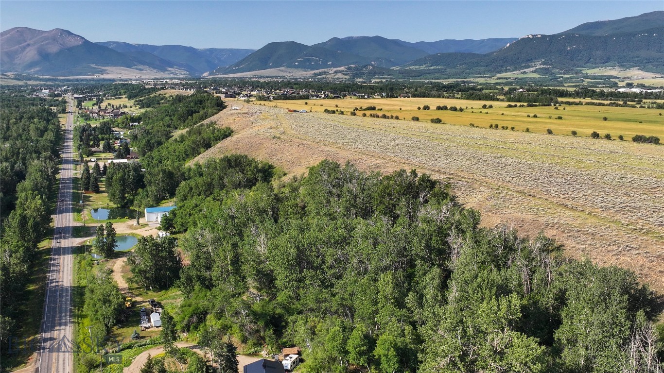 7209 Us Highway 212 Property Photo 9