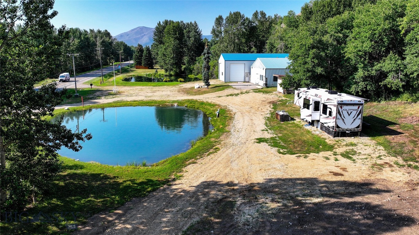 7209 Us Highway 212 Property Photo 21