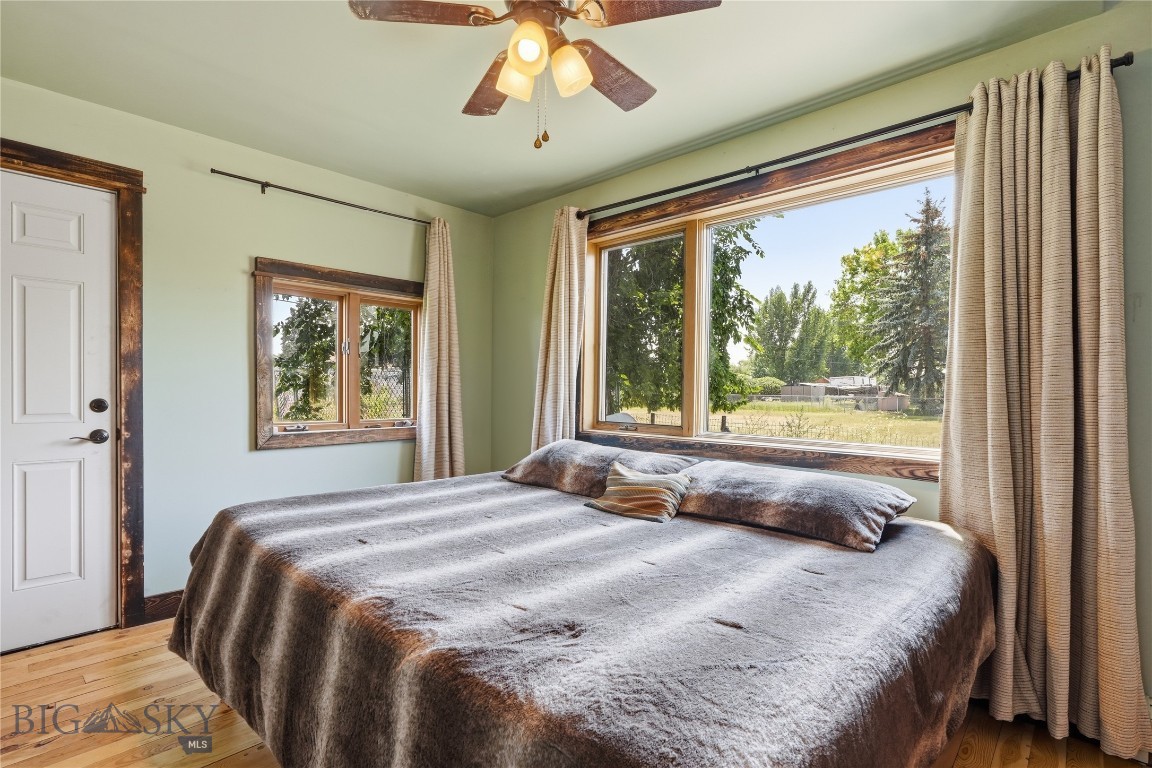 603 3rd Avenue E Property Photo 11