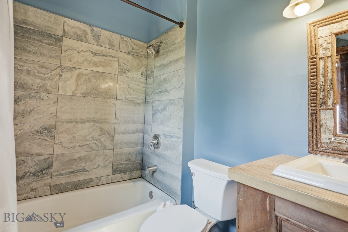 603 3rd Avenue E Property Photo 13
