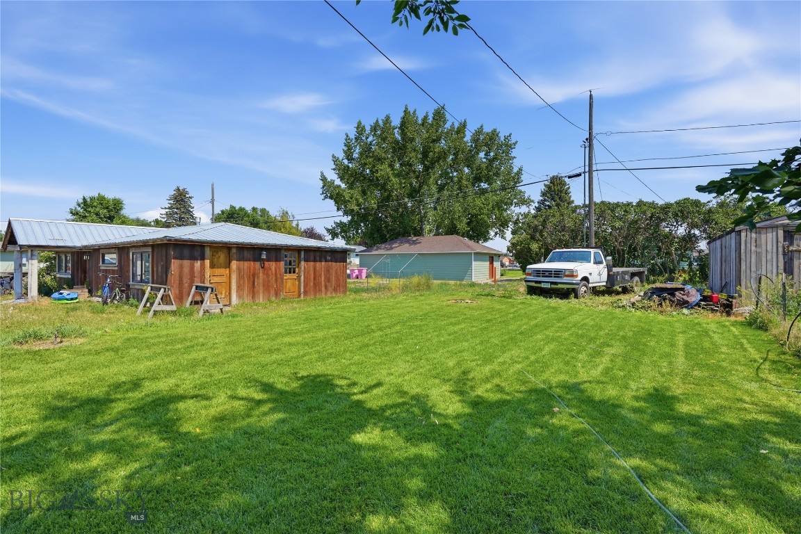 603 3rd Avenue E Property Photo 33