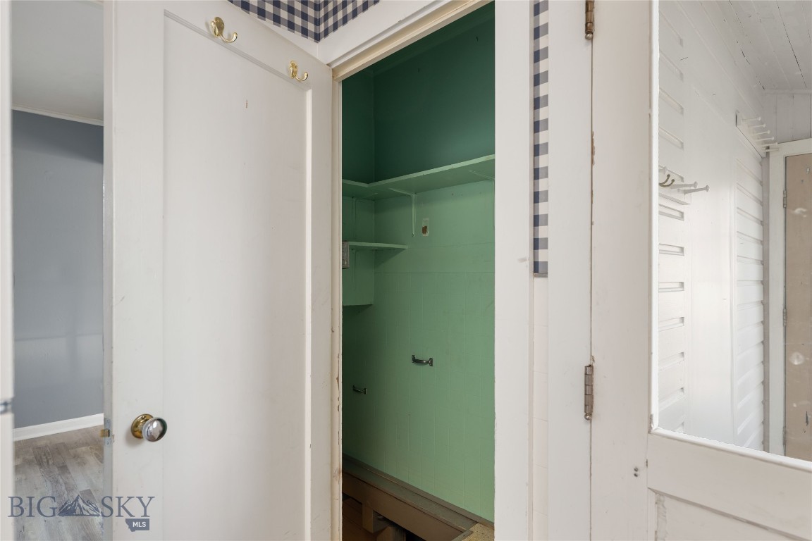 411 Ash Street Property Photo 25