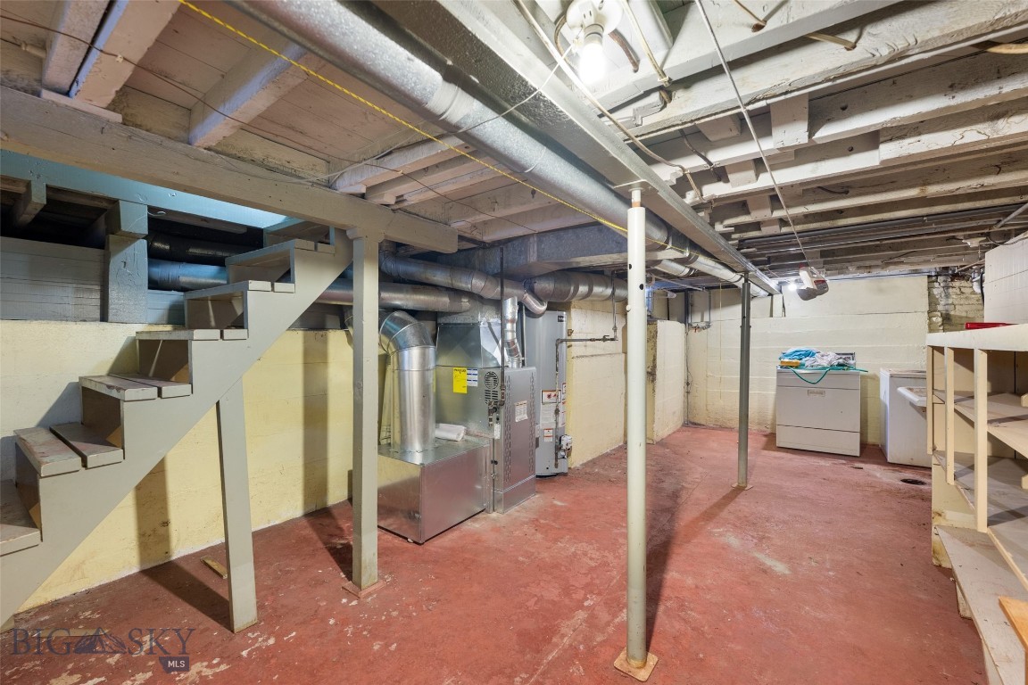 411 Ash Street Property Photo 27