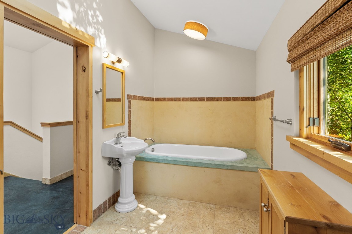 257 Turtle Way Property Photo 43