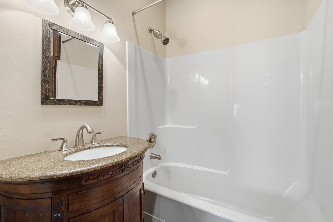 4 Murray Lane Property Photo 19